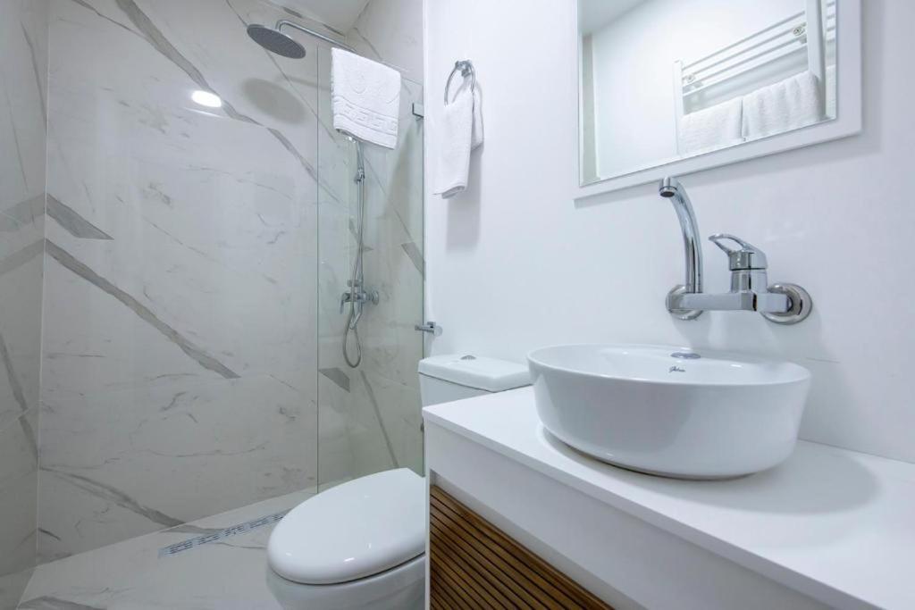 Opera Hotel Tbilisi Luaran gambar