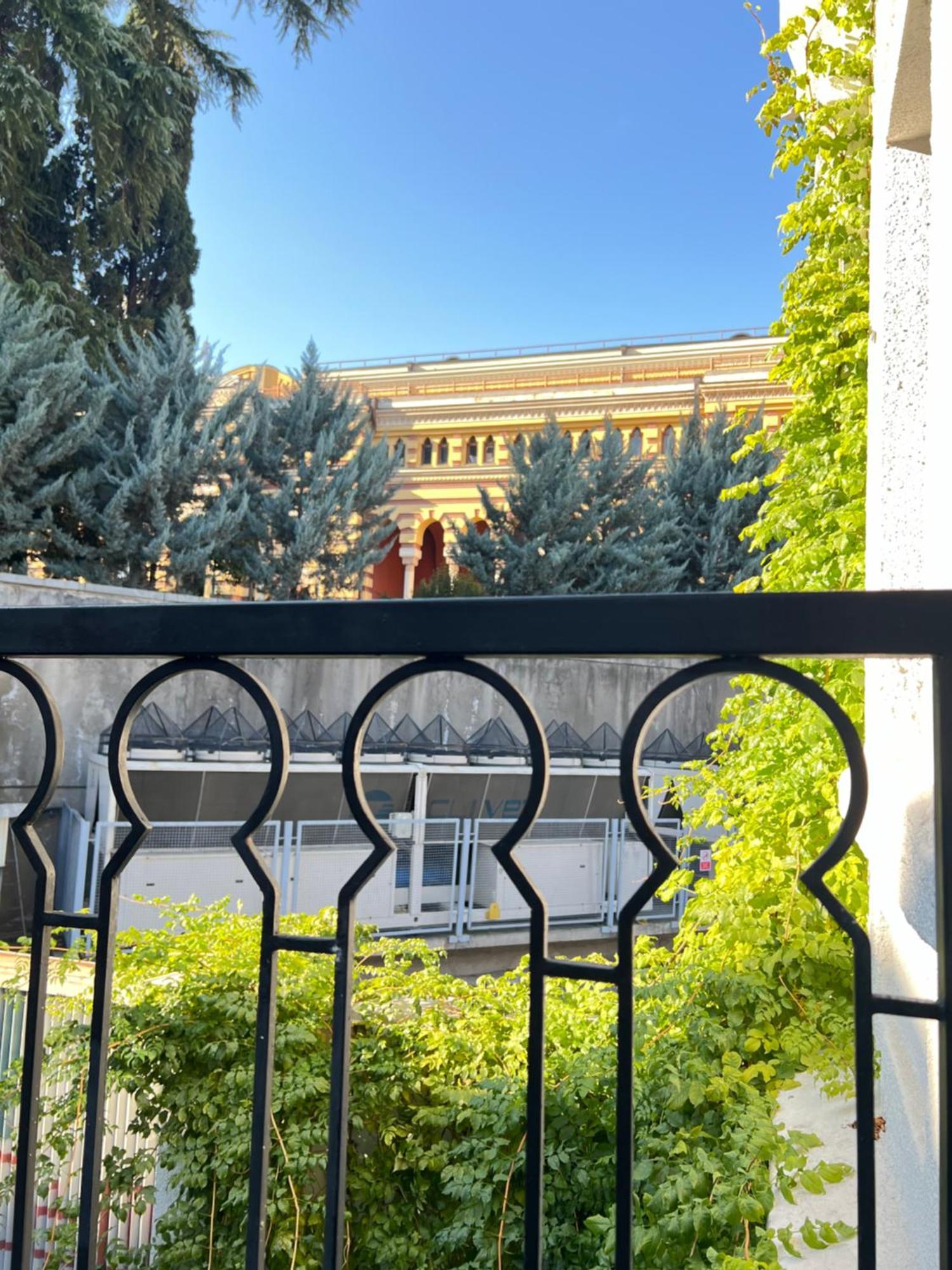 Opera Hotel Tbilisi Luaran gambar