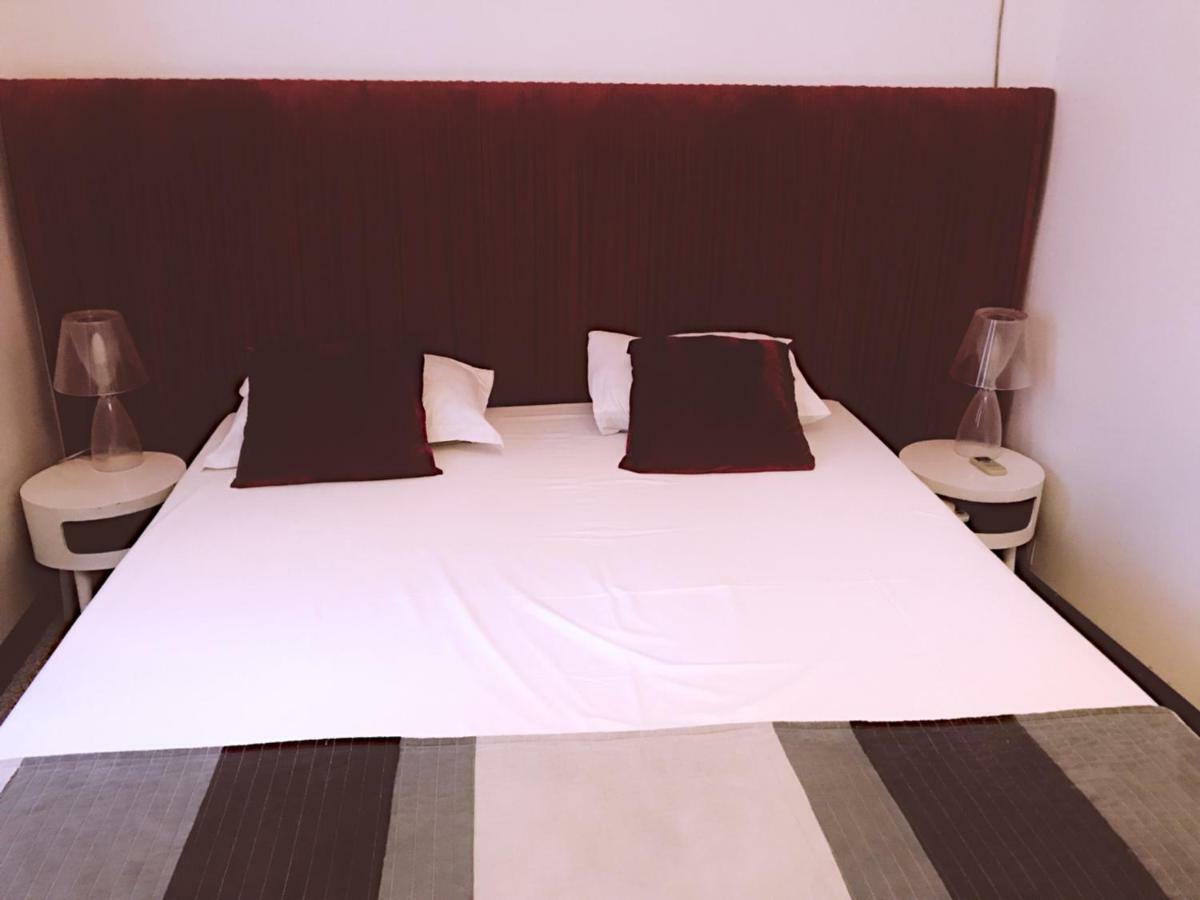 Opera Hotel Tbilisi Luaran gambar